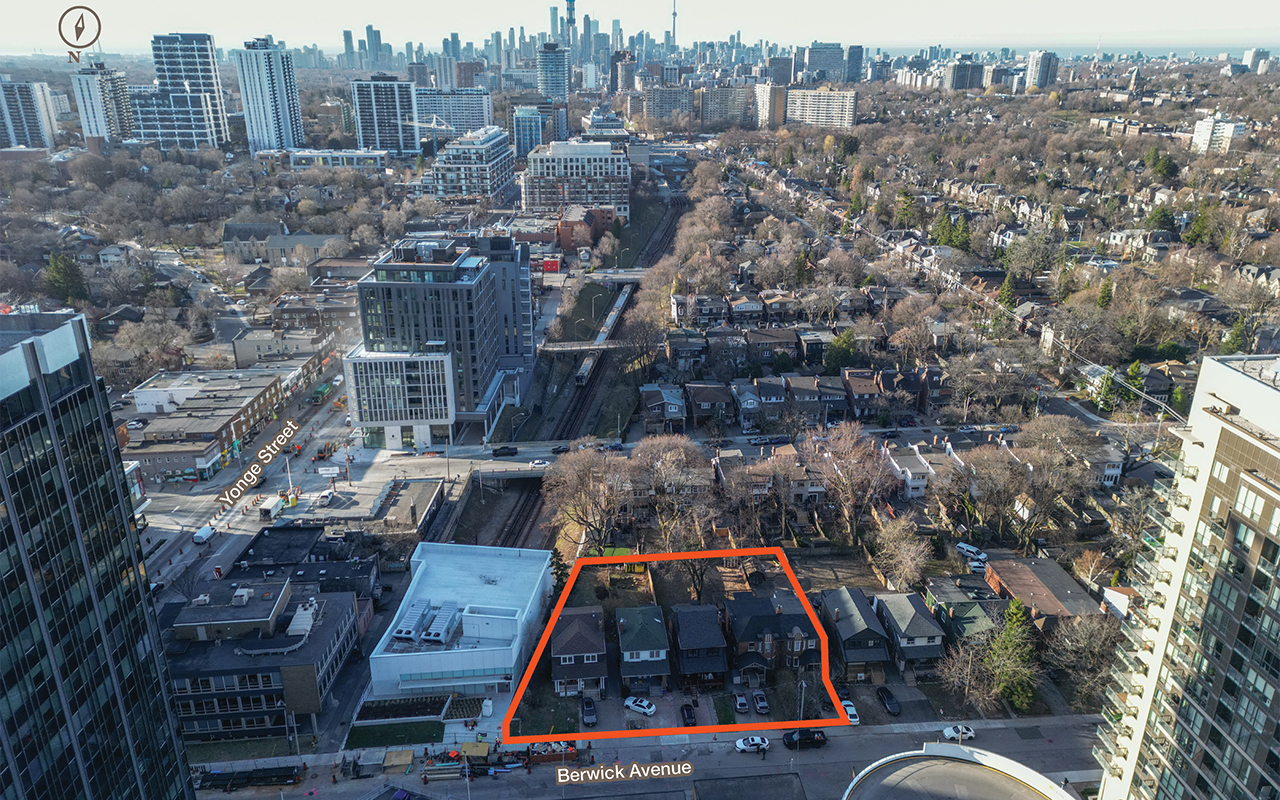 29-45 Berwick Avenue Aerial with Site Area Outlined